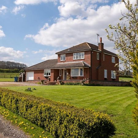 Tixall Manor Farm Stafford Luaran gambar