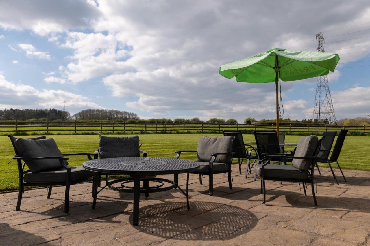 Tixall Manor Farm Stafford Luaran gambar