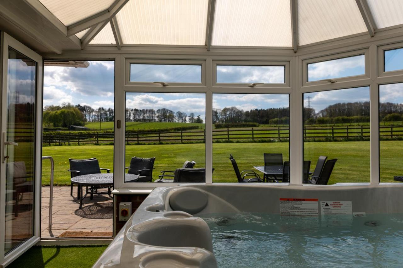 Tixall Manor Farm Stafford Luaran gambar