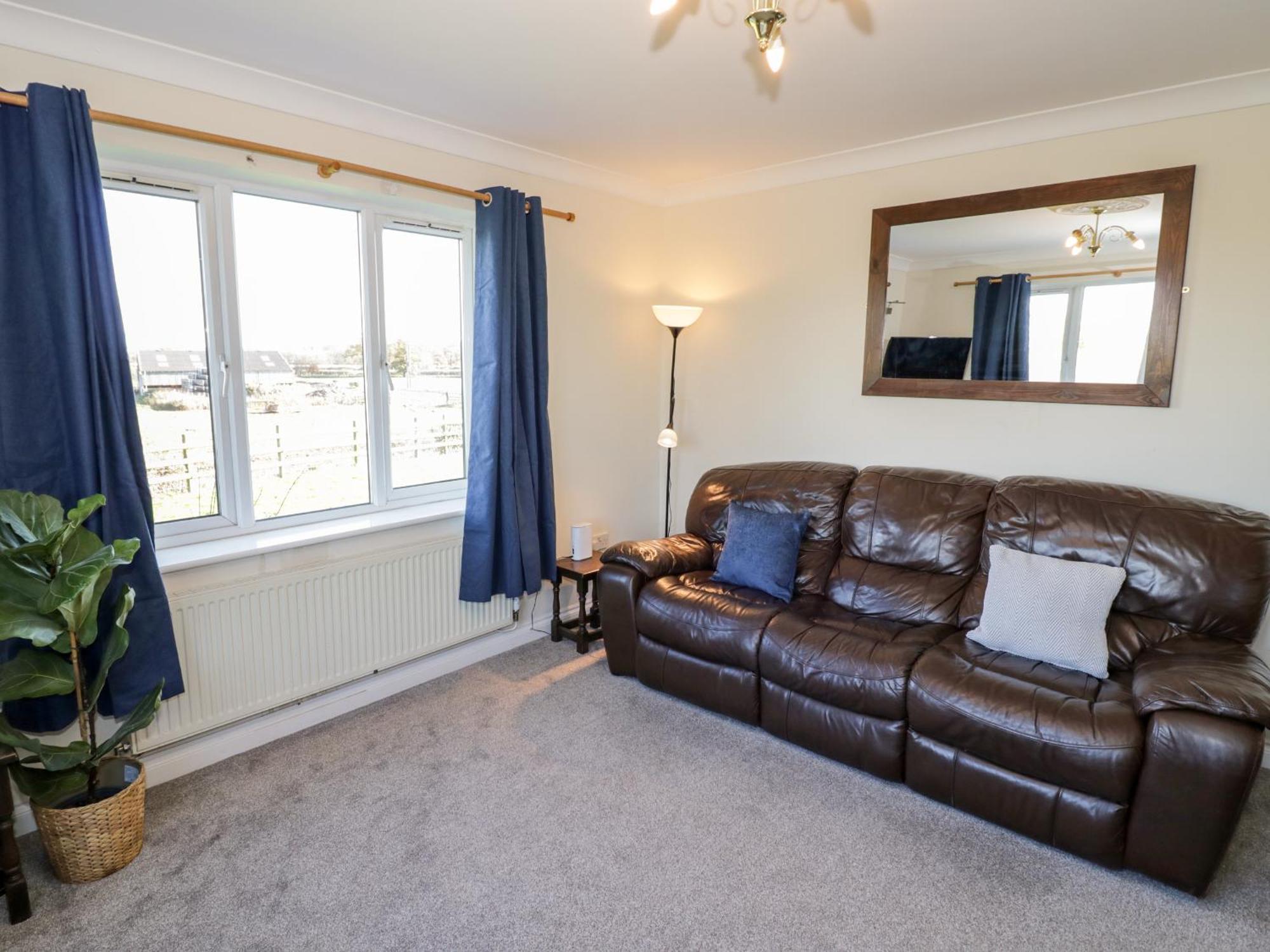 Tixall Manor Farm Stafford Luaran gambar